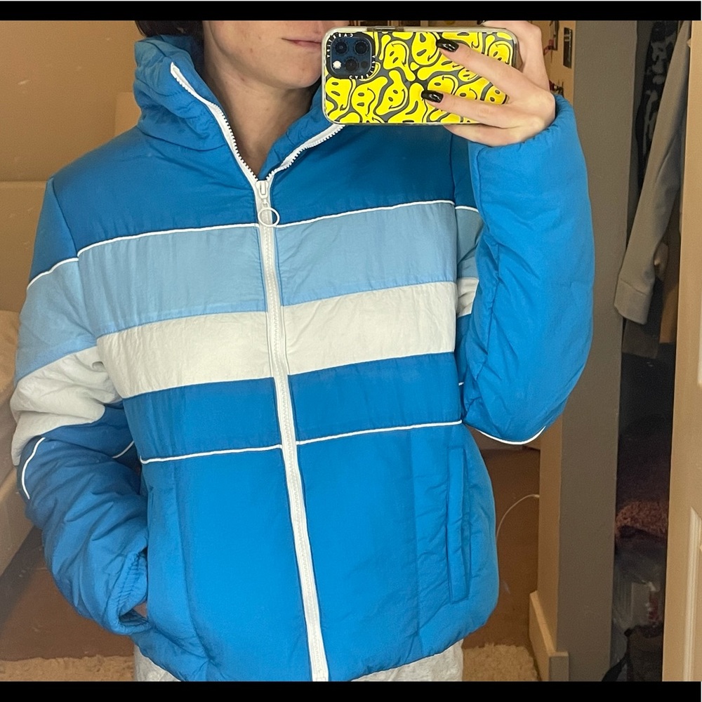 Cropped puffer jacket